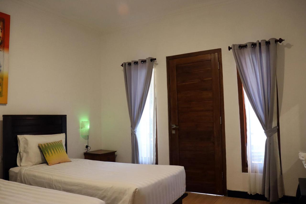 Hotel Sunny Point Penida Ped Exterior foto